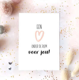 Postcard: een hart onder de riem voor jou!