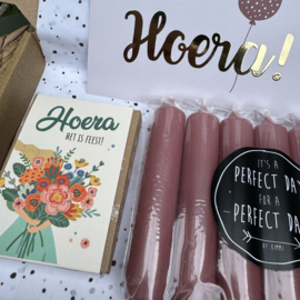 Doosje vol leuks 'hoera het is feest'