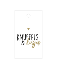 kado labeltje: knuffels en kusjes