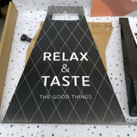 Doosje vol leuks: 'relax & taste'