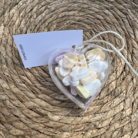Plexi hartje met hartjes snoep 'hartsikke bedankt lieve juf'