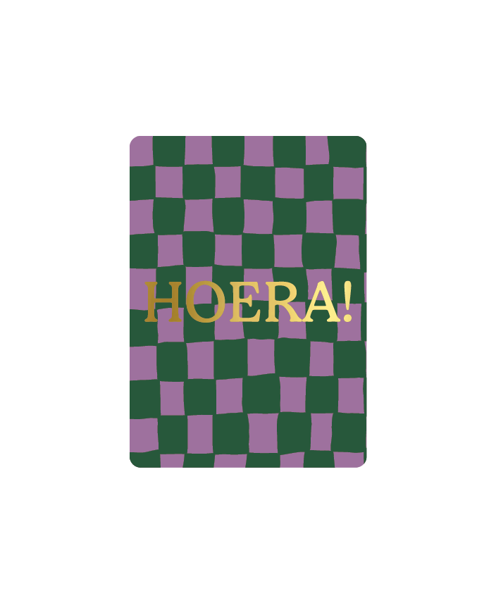 Mini kaartje: groen/paars 'HOERA' (7,4×10,5cm, A7)
