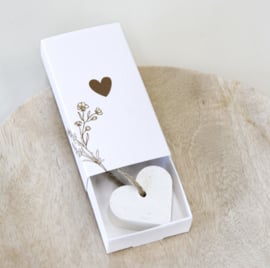 Little giftbox met hart zeep 'hartje'
