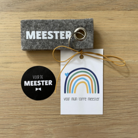 Sleutelhanger: meester, mini kaartje en sticker