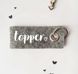 Sleutelhanger: topper (inclusief minikaartje en sticker)