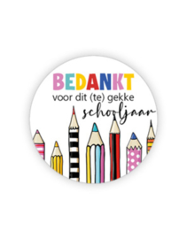 5 x kadosticker:  BEDANKT voor dit (te) gekke schooljaar