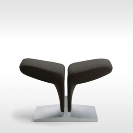 Artifort P582 POEF  Ribbon Chair by Pierre Paulin 1966