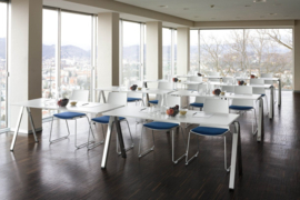 Wiesner Hager Yuno stapelbare tafel