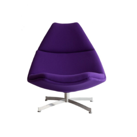 Artifort fauteuil F512 hoge rug- kruisvoet