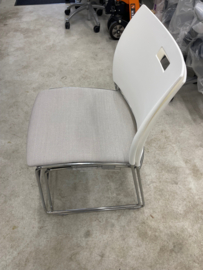 Carver model 1259/00 stapelbare conferentie zaal stoel -(30st)