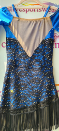 Blauw pakje  maat 140 extra smal