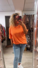 T shirt orange