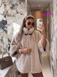 Poncho lola