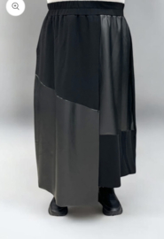 Vincenzo Allocca oversized katoen rok met inzet van eco leder /aparte/stretch