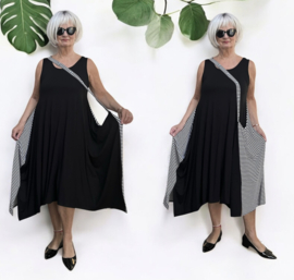 Naveed  viscose jersey A-lijn jurk stretch zwart/wit