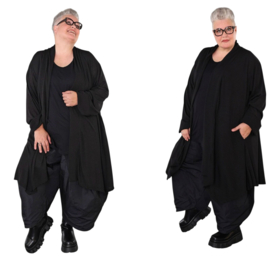 AKH oversized viscose vest van zachte fijngebreide kwaliteit apart stretch zwart