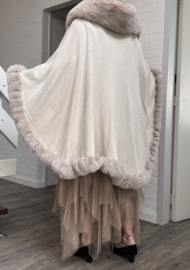 MM Sweet gebreid super zacht omslagdoek/poncho met bont