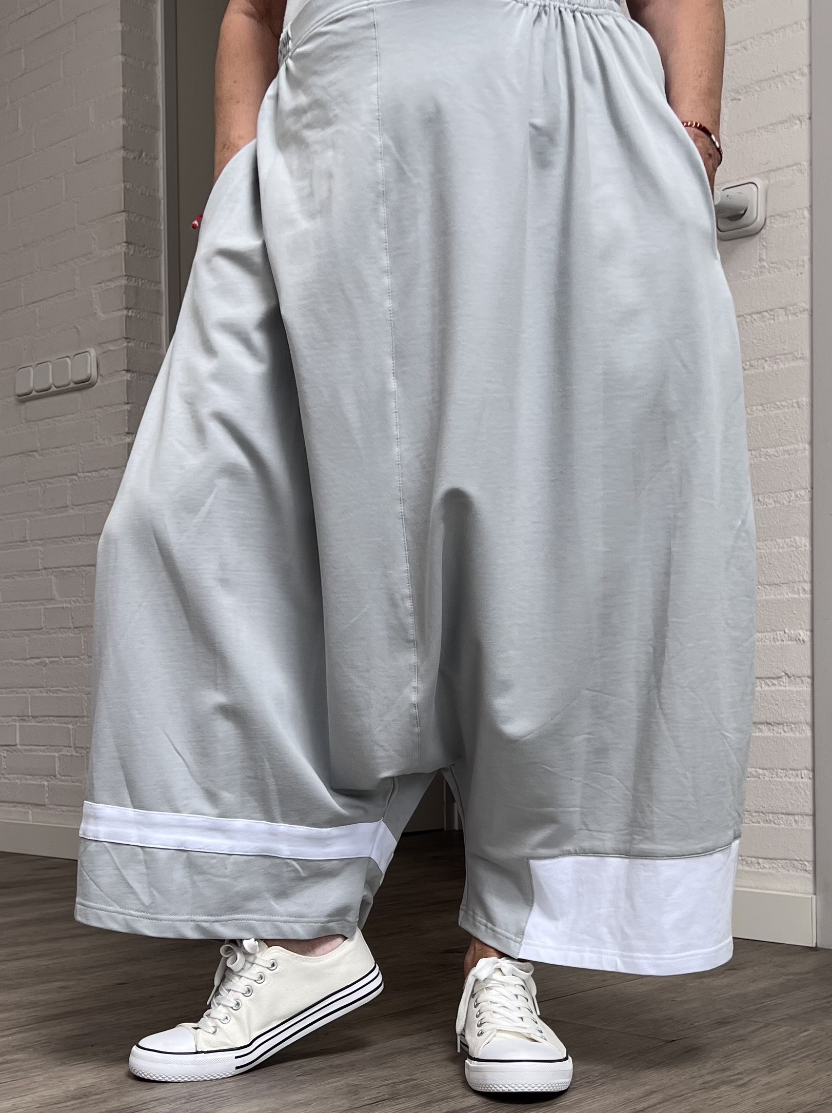 SINNE design..  viscose harembroek stretch/in meerdere kleuren