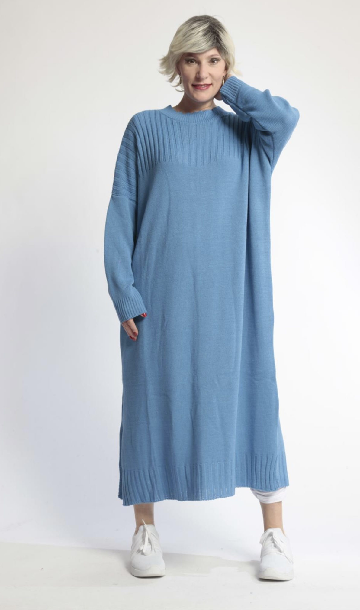AKH gebreide oversized tuniek/jurk  apart stretch