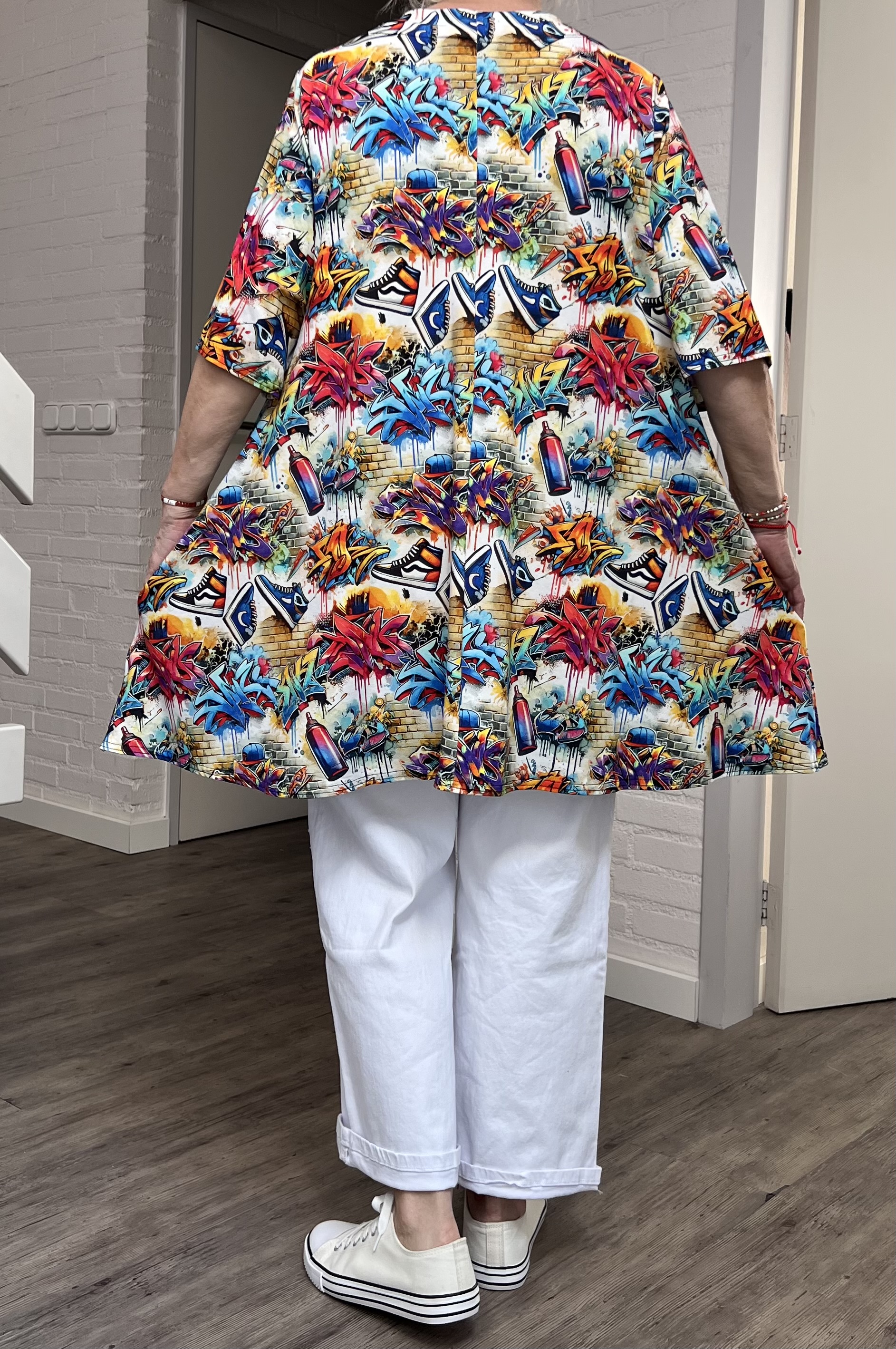 Naveed oversized viscose A-lijn tuniek met aparte decolleté /stretch