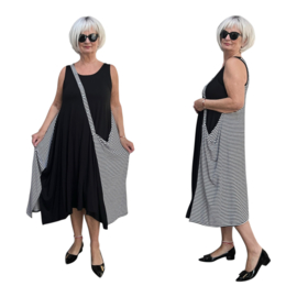 Naveed  viscose jersey A-lijn jurk stretch zwart/wit