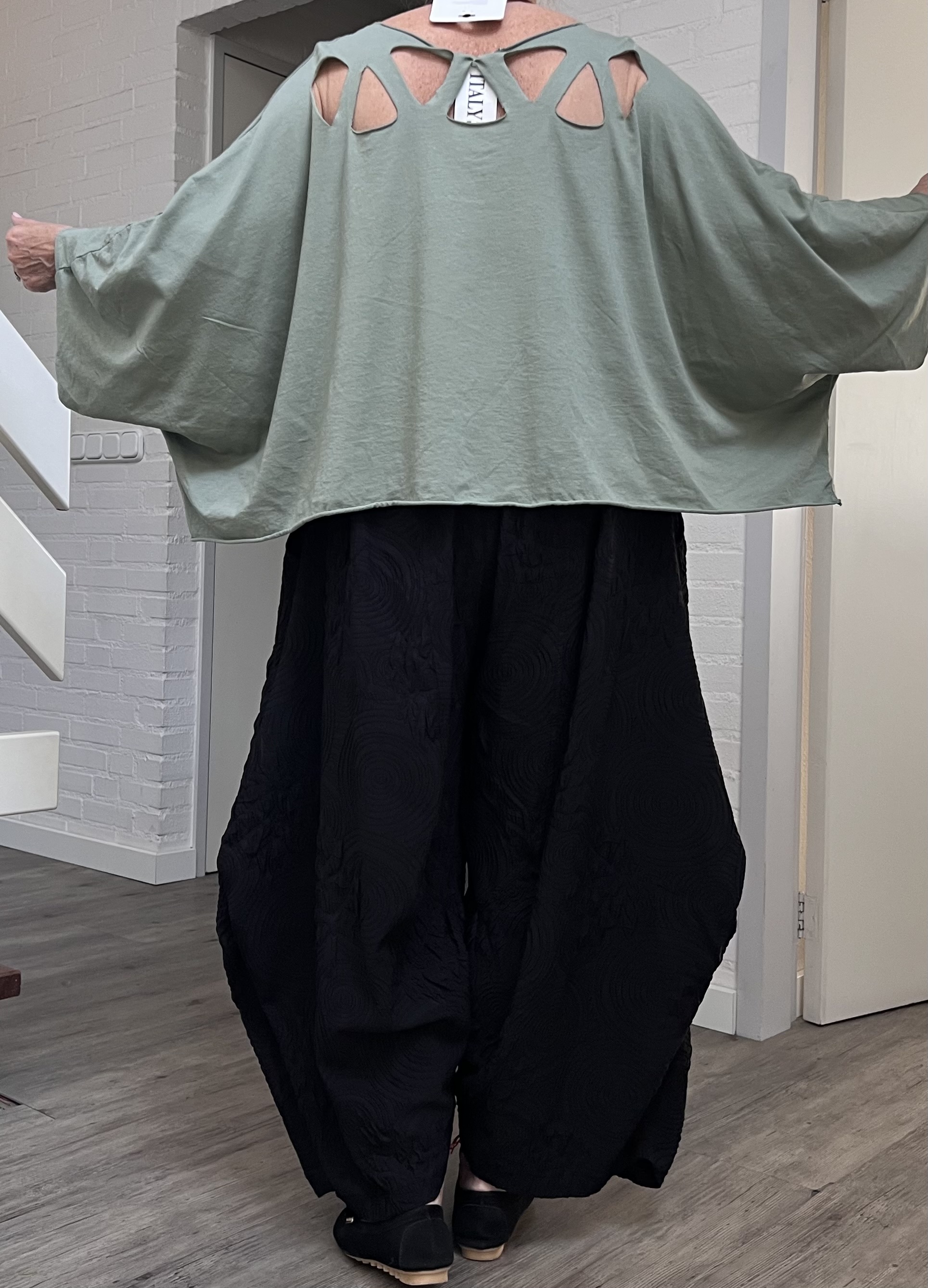 ITALIA  oversized  katoen top apart stretch/in meerdere kleuren