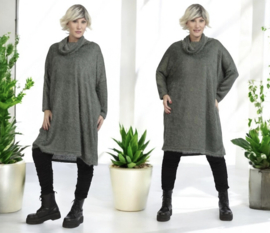 AKH oversized tuniek/jurk van pluizige stof apart stretch