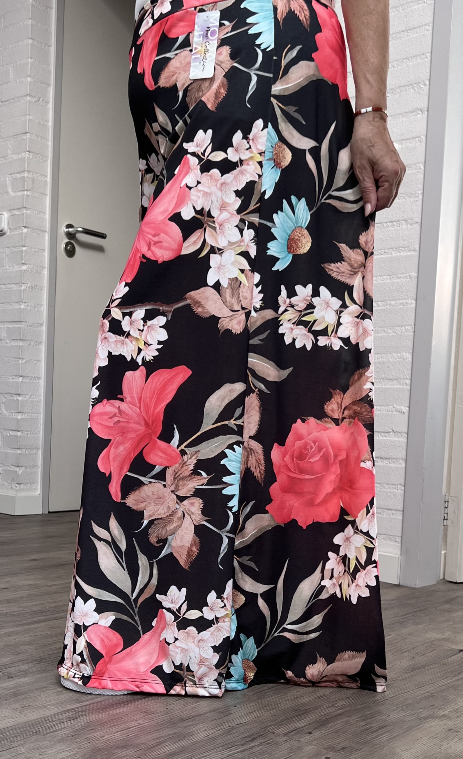 ITALY Mode jersey viscose  wijde broek apart /zeer rekbaar zwart