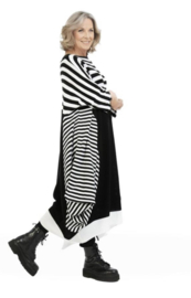 AKH oversized gebreide A-lijn tuniek/jurk  apart stretch zwart/wit