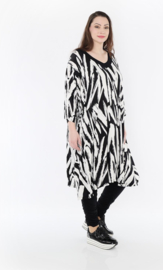 AKH oversized viscose A-lijn jurk / apart /stretch /zwart/wit