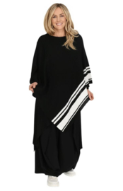 AKH oversized asymmetrisch gebreide tuniek/poncho  apart stretch zwart/wit