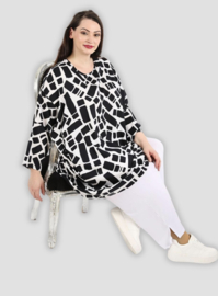 AKH oversized viscose tuniek/top zwart/wit  apart
