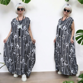 AKH oversized chique viscose  A-lijn  jurk apart/niet doorschijnend