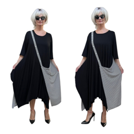 Naveed  viscose jersey A-lijn jurk stretch zwart/wit