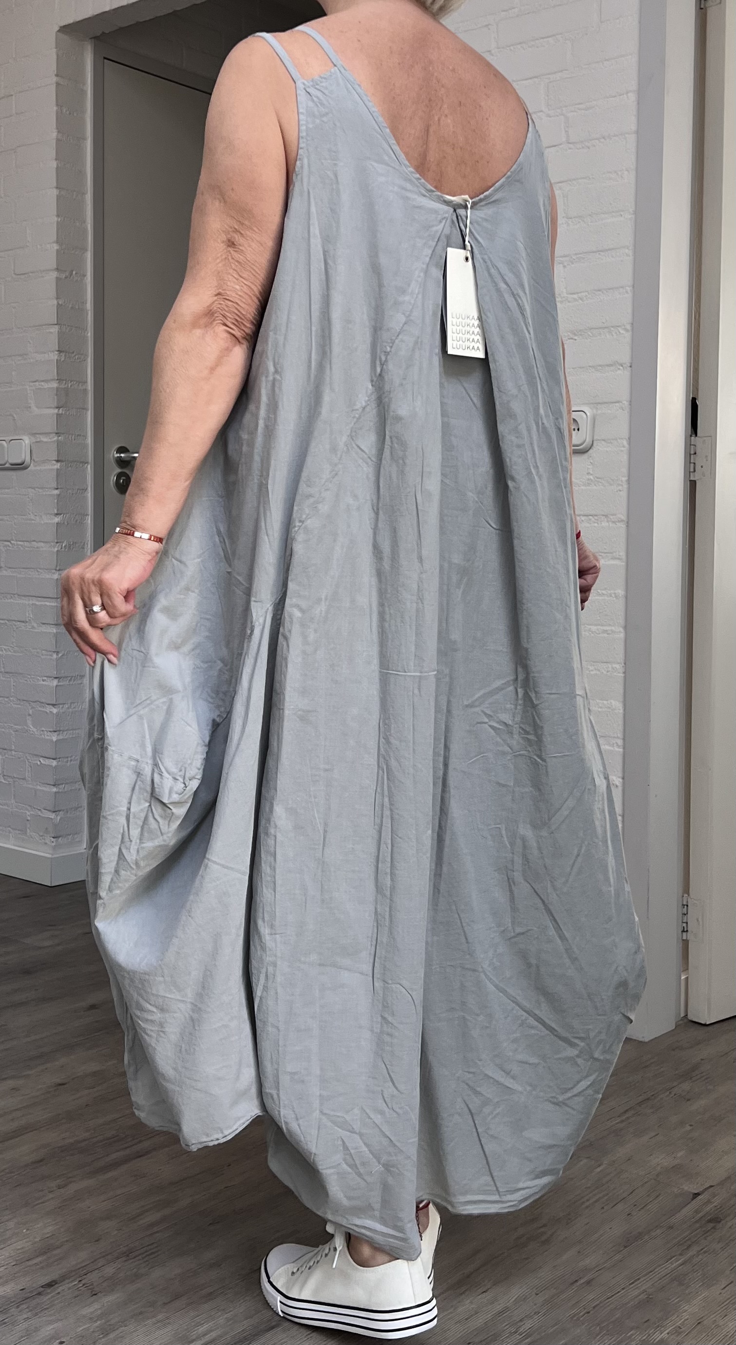 LUUKAA oversized katoene A-lijn jurk/apart/gevoerd