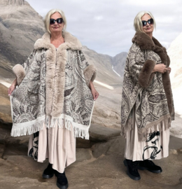 ITALIA viscose gebreid boho poncho met bont/in meerdere kleuren