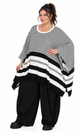 AKH oversized gebreide tuniek/poncho  apart stretch wit/zwart