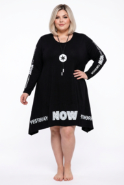 Naveed oversized viscose A-lijn jurk/tuniek / stretch/zwart/wit