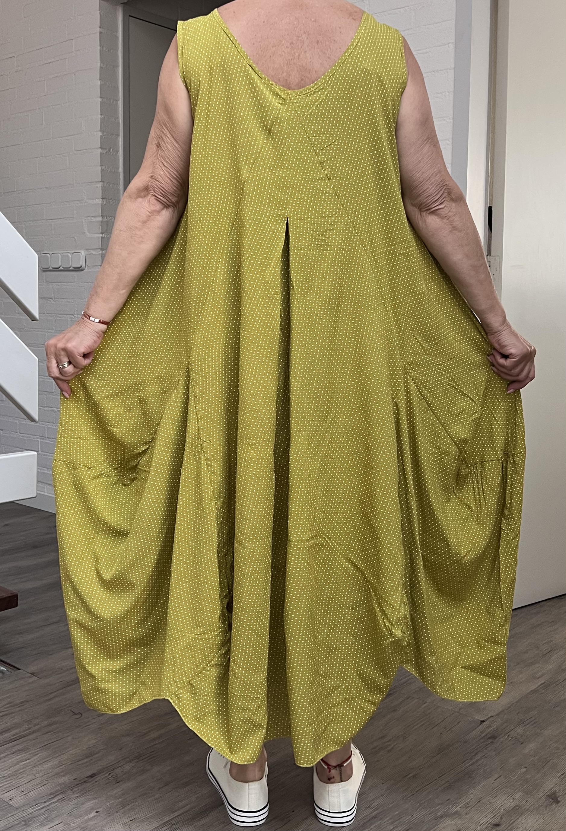 LUUKAA oversized viscose A-lijn jurk/apart
