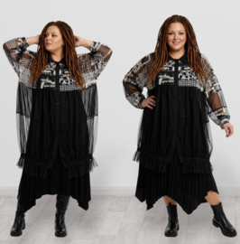 AKH oversized viscose/katoen blouse met inzet van tule apart stretch /zwart/wit