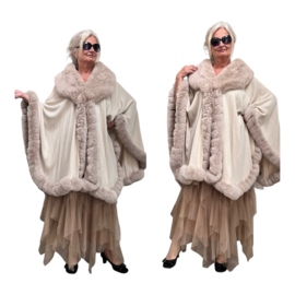 MM Sweet gebreid super zacht omslagdoek/poncho met bont