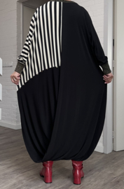 Verda oversized viscose mix jurk apart zwart/wit  stretch