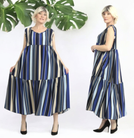 AKH oversized viscose  mix A-lijn  jurk apart/stretch