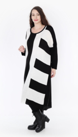AKH oversized gebreide  tuniek/jurk  apart stretch zwart/wit