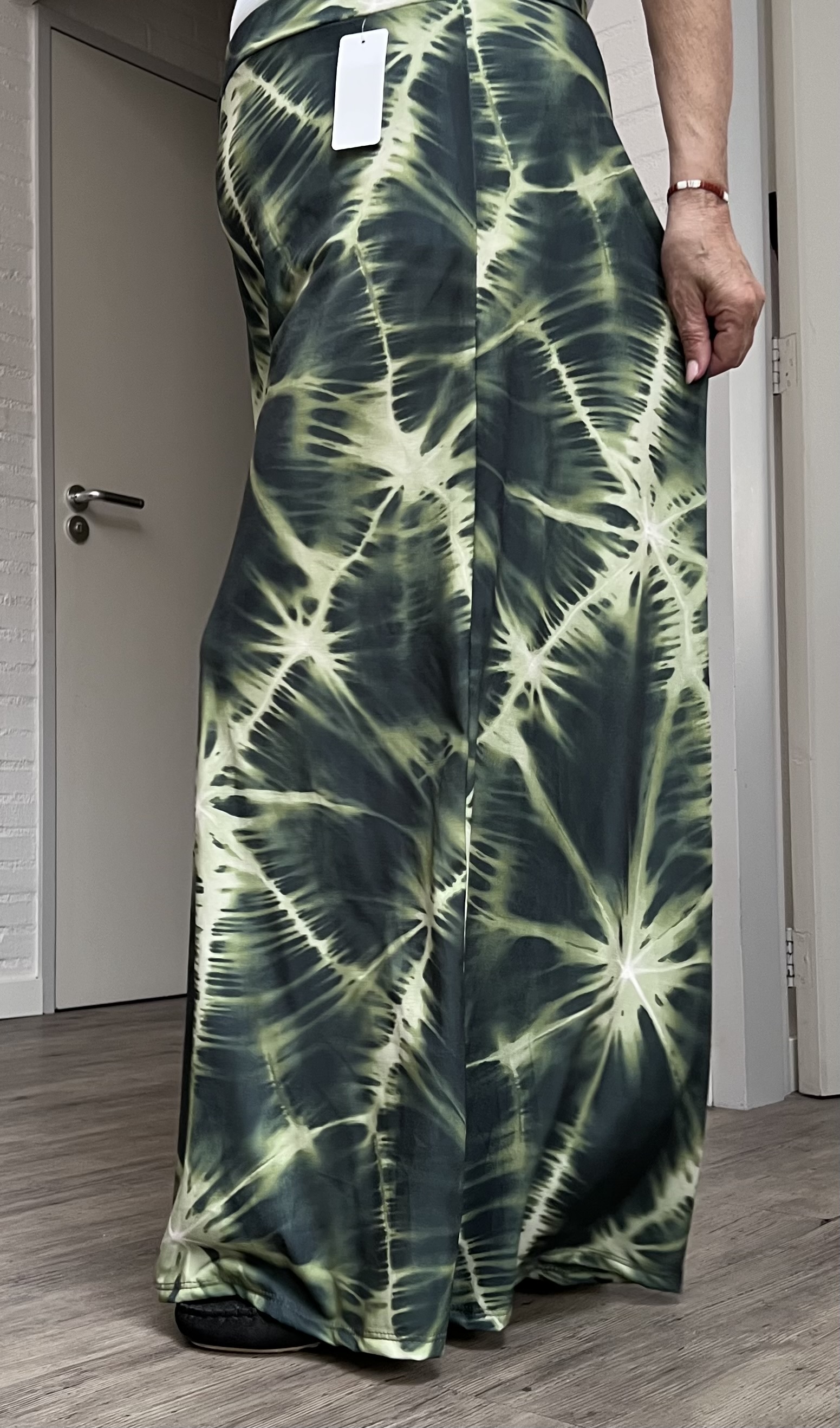 ITALY Mode jersey viscose  wijde broek apart /zeer rekbaar
