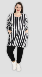 AKH oversized viscose tuniek/top zwart/wit  apart