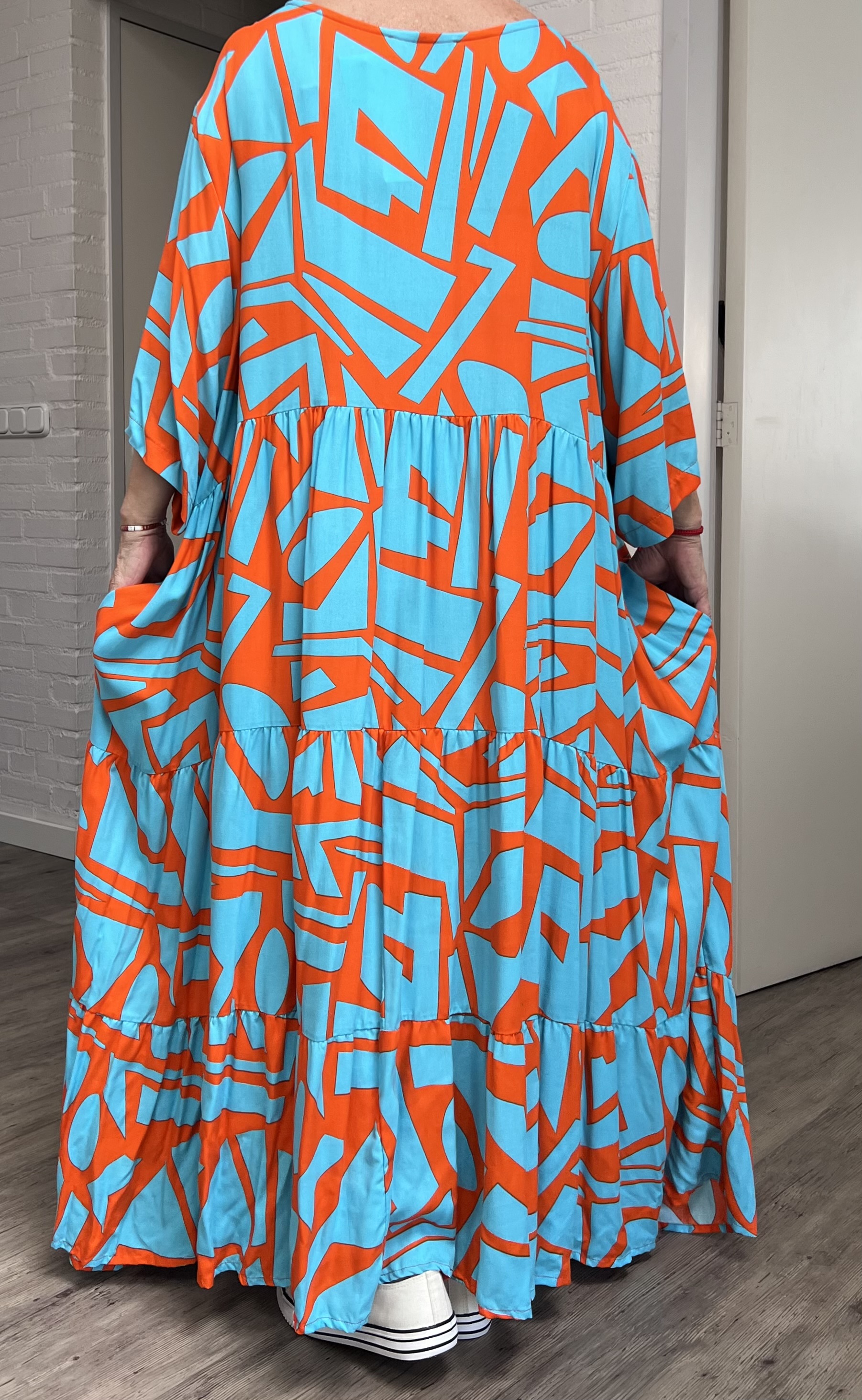 Vincenzo Allocca oversized viscose  BOHO A-lijn jurk apart