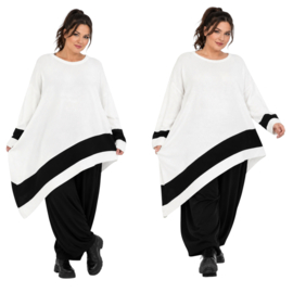 AKH oversized asymmetrisch gebreide tuniek/poncho  apart stretch wit/zwart