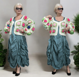 AGE oversized  acryl lotusbloemen patchwork korte vest, handgemaakt