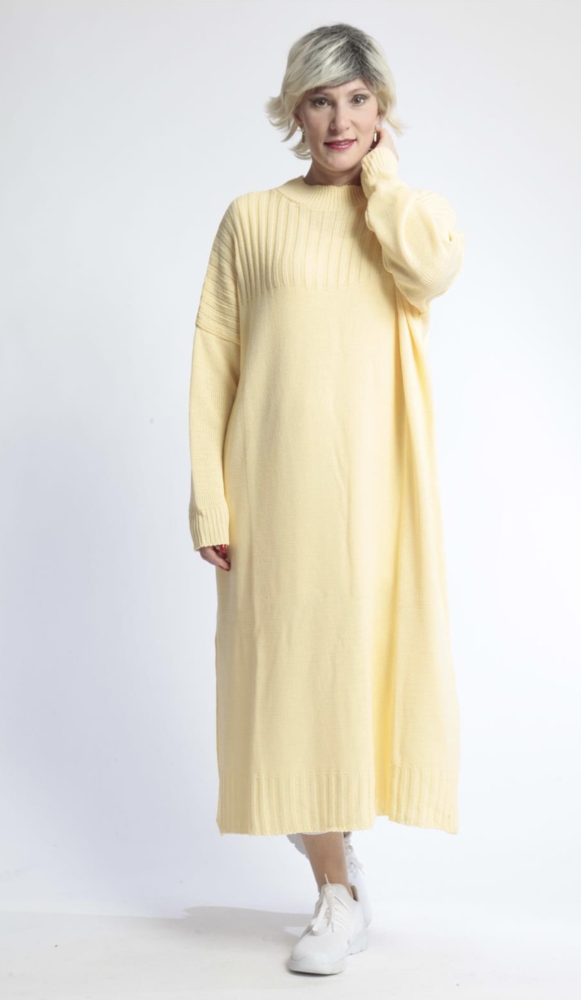 AKH gebreide oversized tuniek/jurk  apart stretch